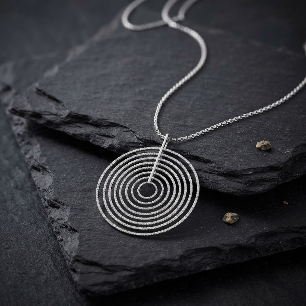 Alternative view of Collier argent rhodié diamanté spirale tourmente