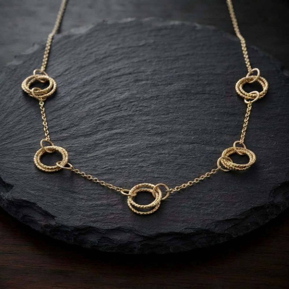Alternative view of Collier en argent doré diamanté classique