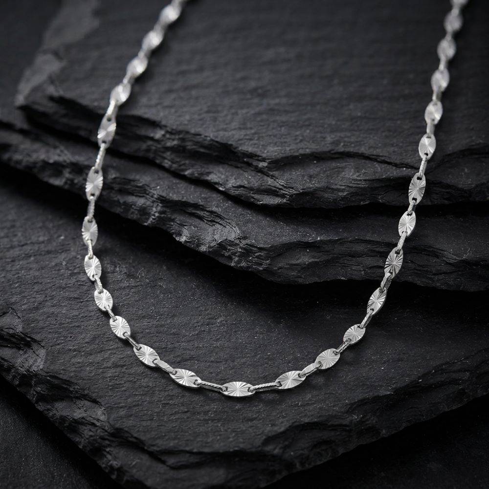 Alternative view of Collier Chaîne Maille Torsadée Rhodié Finition Diamantée Scintillante