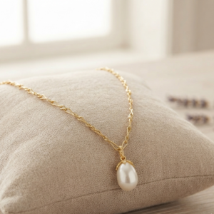 Collier argent dorée diamanté goutte de perle naturelle blanche 3