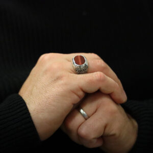 bague-chevaliere-homme-argent-noblesse-oeil-de-tigre-rouge Bague chevalière homme argent noblesse œil de tigre rouge 8