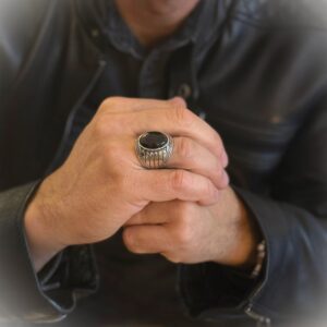 bague-homme-argent-onyx-indiana Bague homme argent onyx indiana 5