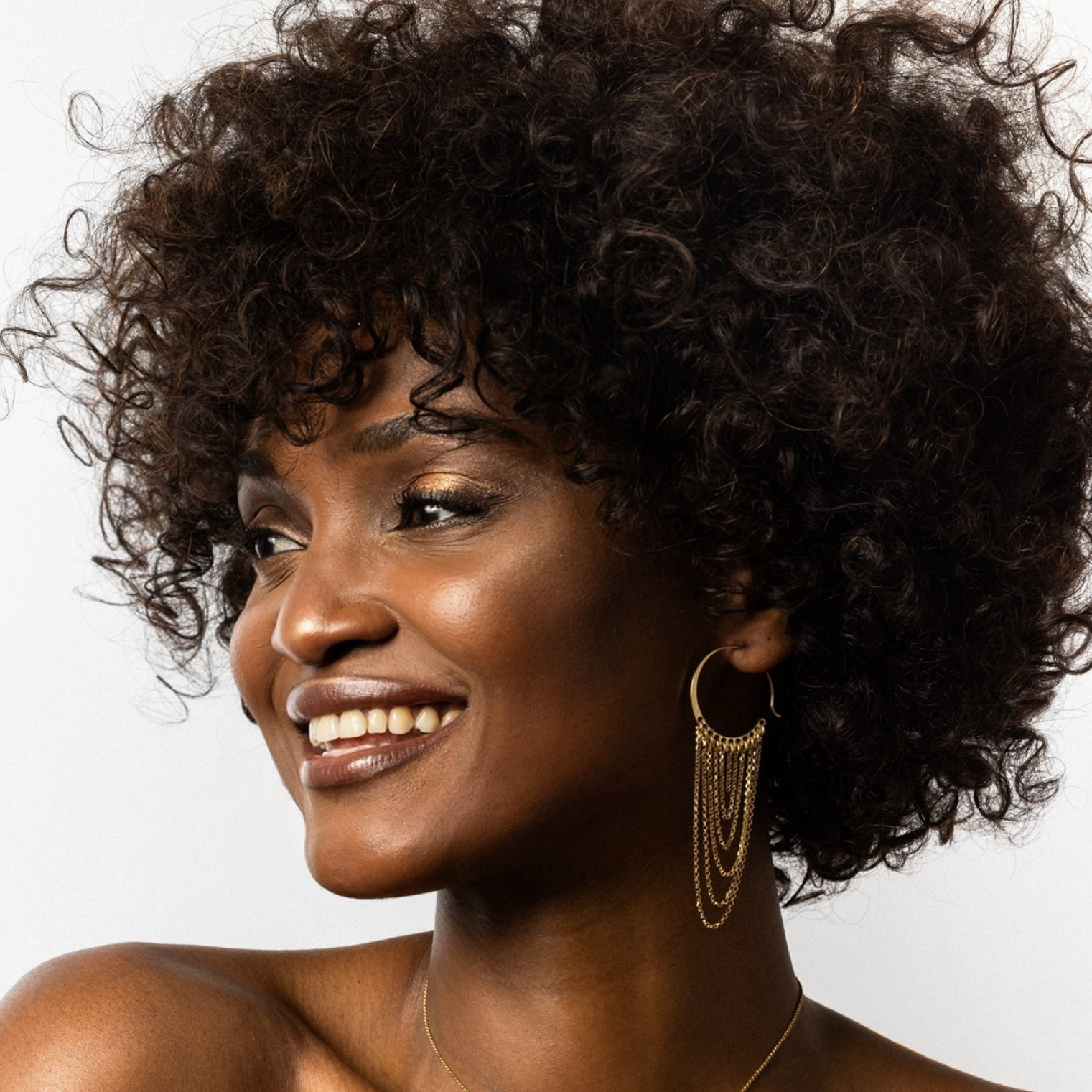 boucles-d-oreilles-en-argent-dore-cercle-multi-chaine Boucles d'oreilles en argent doré cercle multi-chaine 2