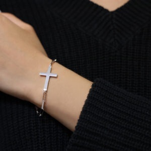 bracelet-chaine-argent-croix-serti-de-pierre-blanche Bracelet chaine argent croix serti de pierre blanche 6