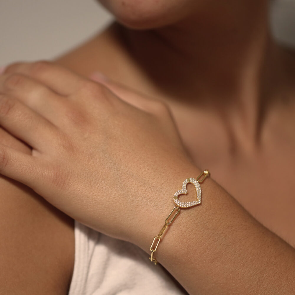 Silver gilt heart chain bracelet set with white zirconiums 3