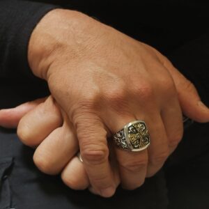 Chevalière homme croix de fer argent bronze 5