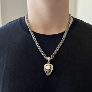 Collier chaine argent massive big fantaisie pendentif tête de mort et médiator pierre noire 4