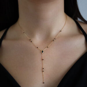 collier-en-argent-cravate-dore-pierre-spinelle-noire Collier en argent cravate doré pierre spinelle noire 4